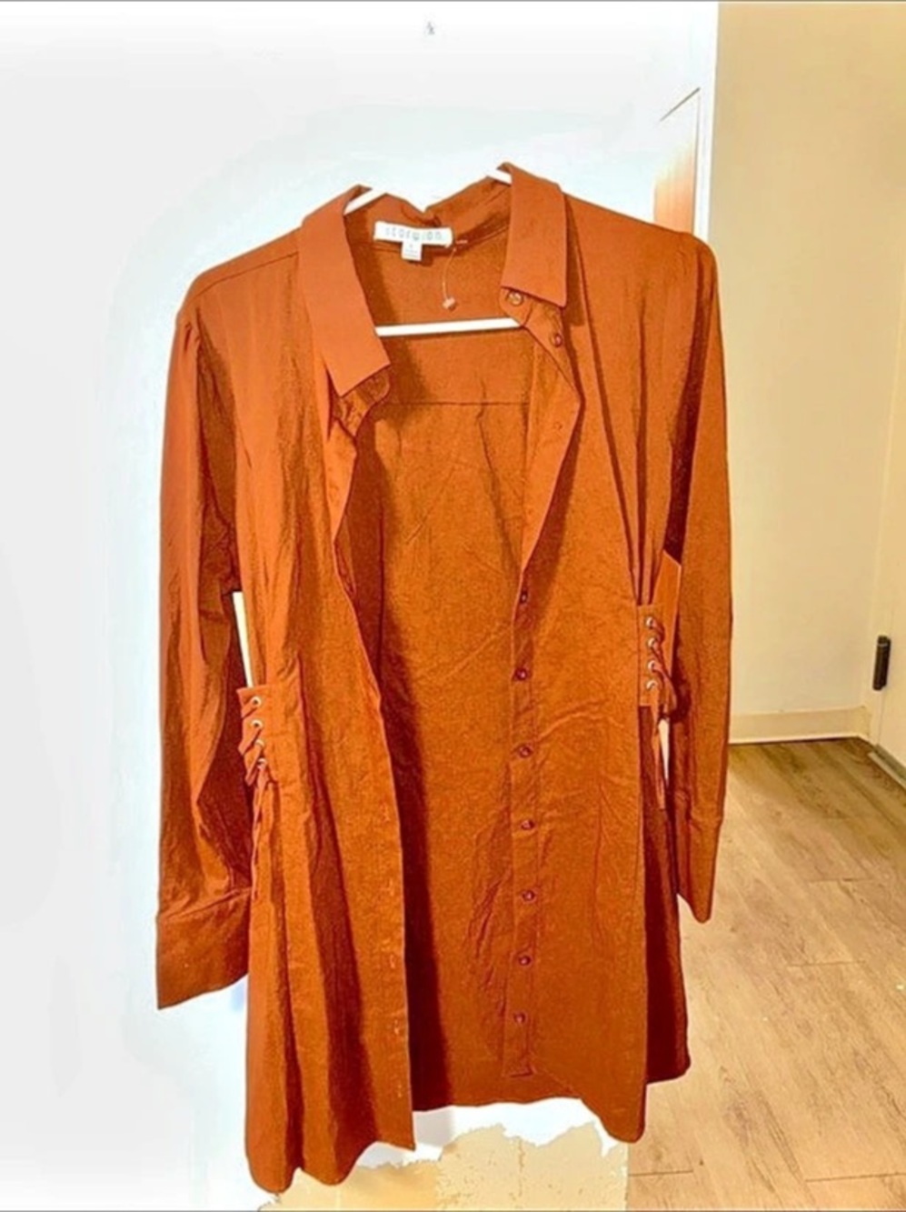 Story On Brown Button Front Midi Dress